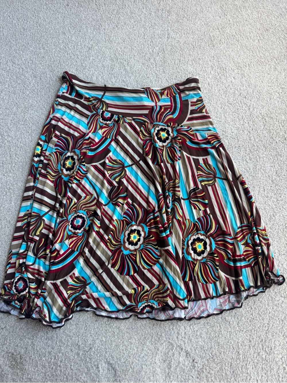 Bisou Bisou Floral Geometrical Midi Skirt
